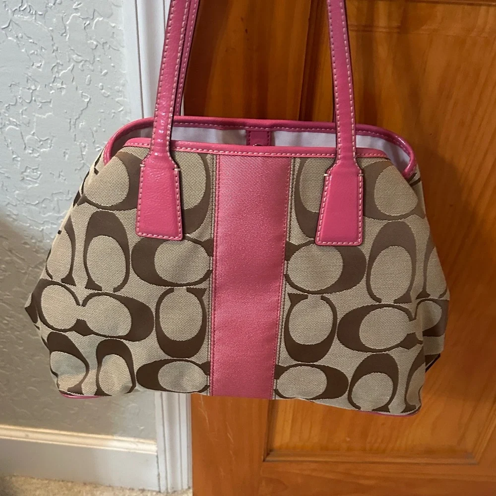 Stylish Brown and Pink Coach Bag - Picture 6 of 7
